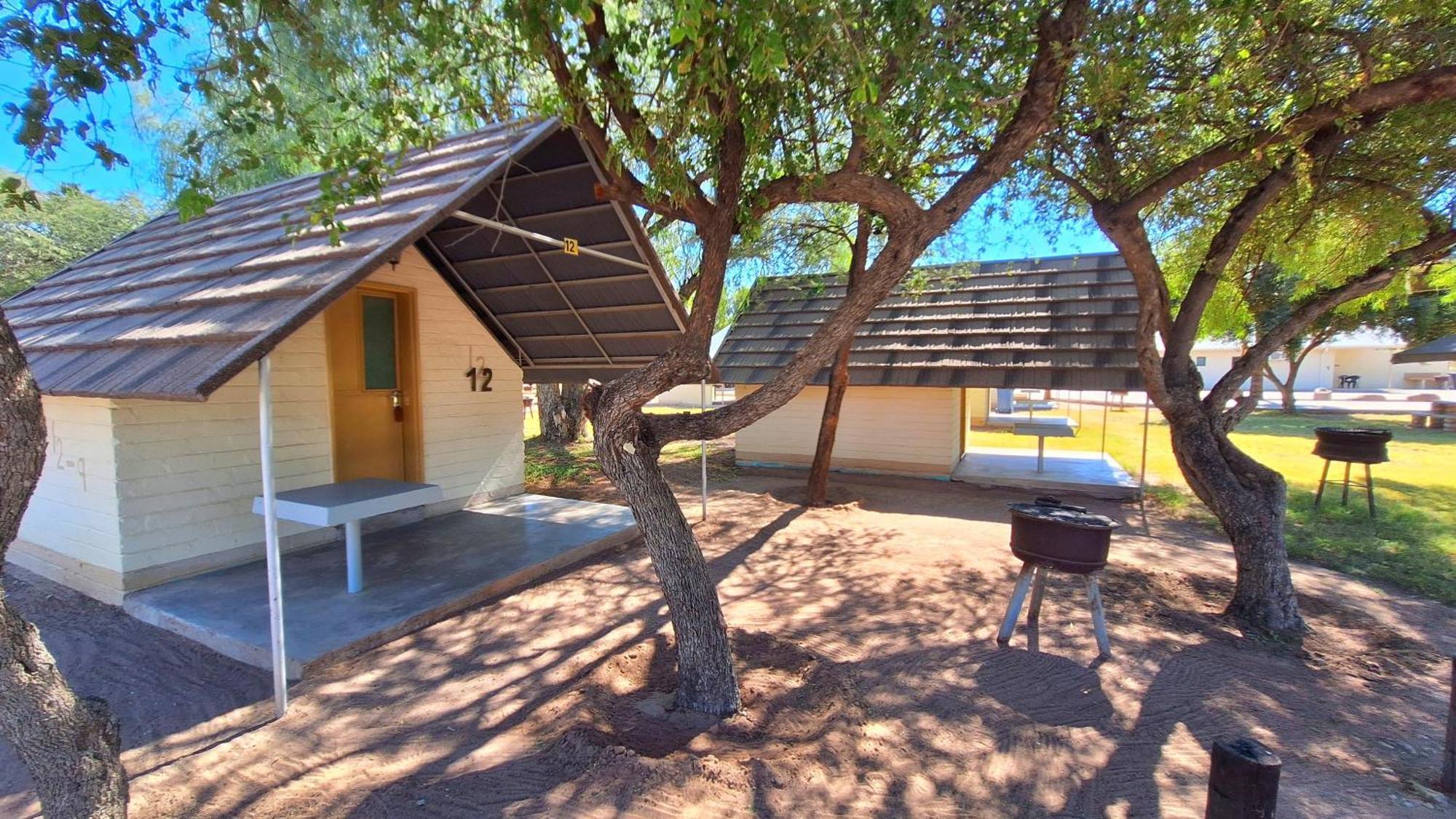 Apartament East Gate Rest Camp Buitepos Zewnętrze zdjęcie