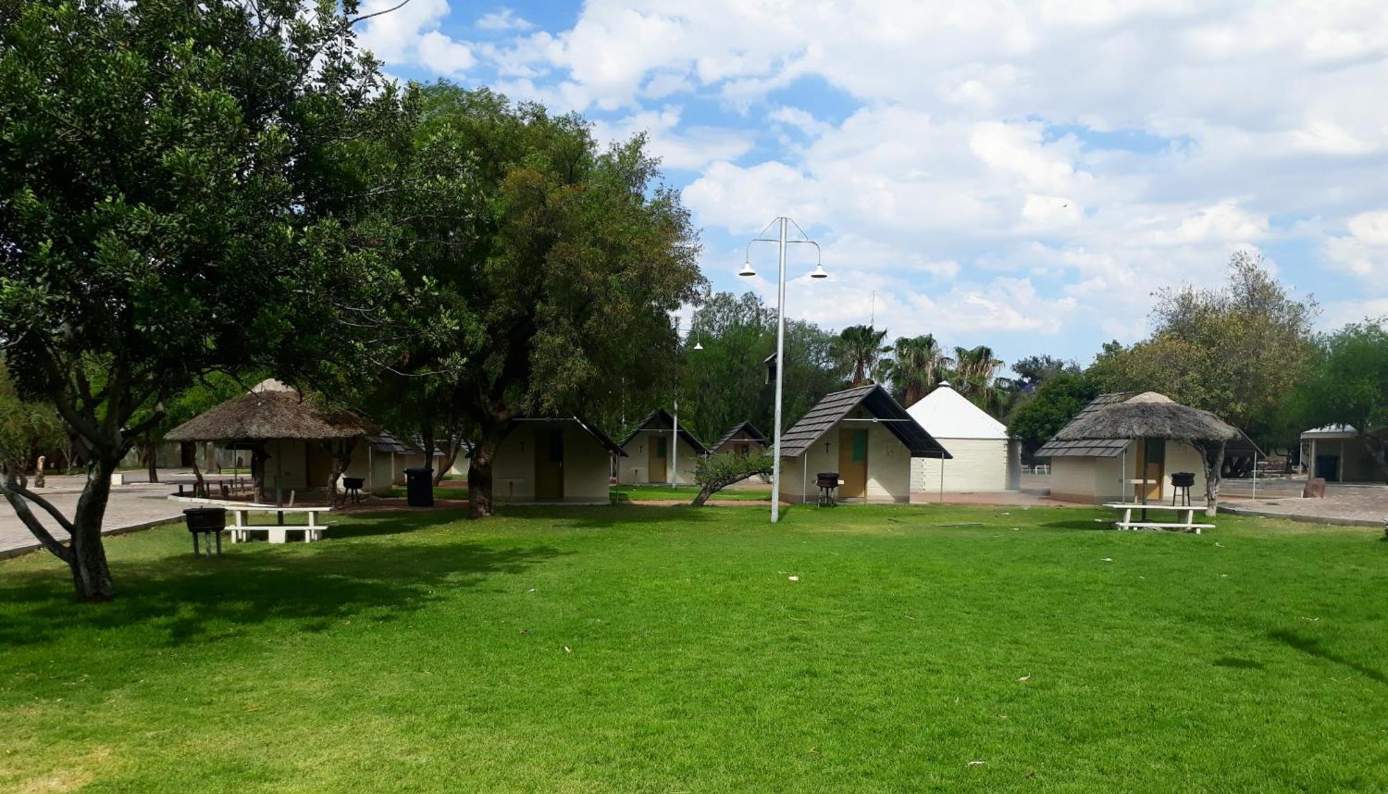 Apartament East Gate Rest Camp Buitepos Zewnętrze zdjęcie