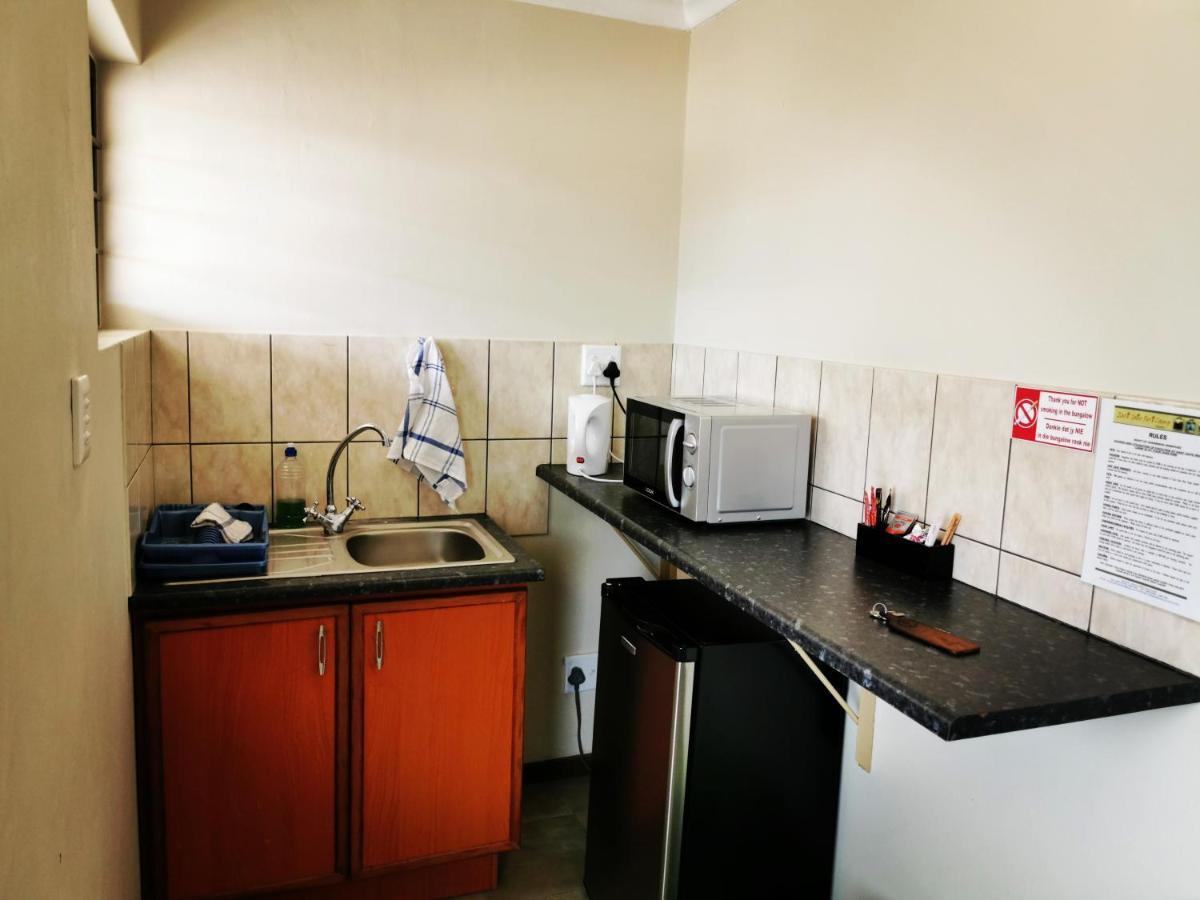 Apartament East Gate Rest Camp Buitepos Zewnętrze zdjęcie