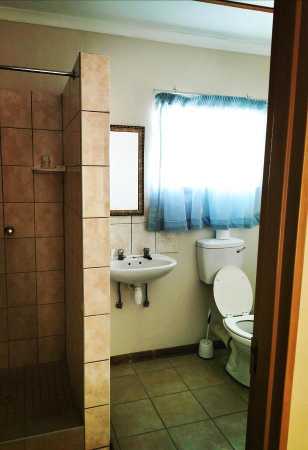Apartament East Gate Rest Camp Buitepos Zewnętrze zdjęcie