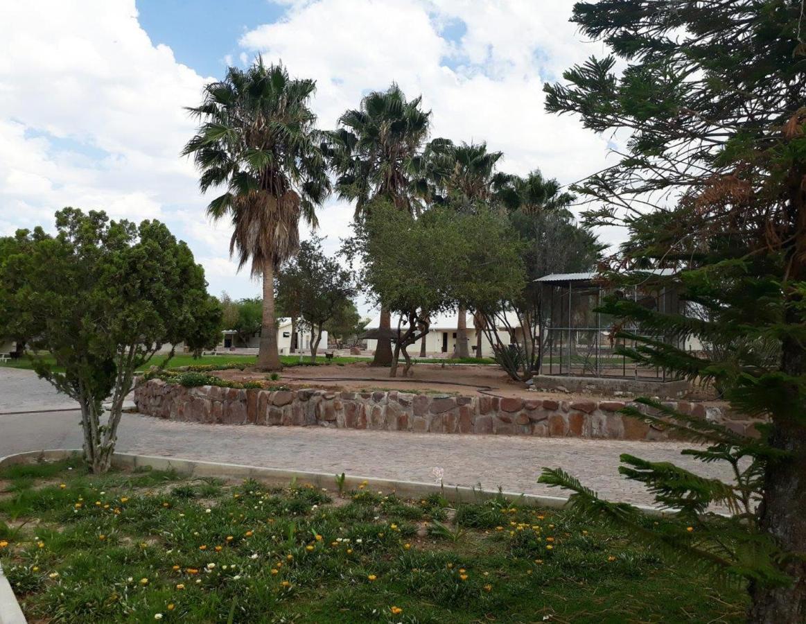 Apartament East Gate Rest Camp Buitepos Zewnętrze zdjęcie